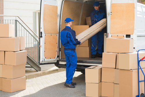 Customer raising a complaint about a removals service issue